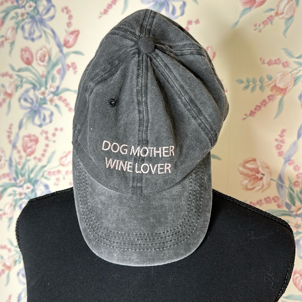ADJUSTABLE DOG MOTHER WINE LOVER HAT